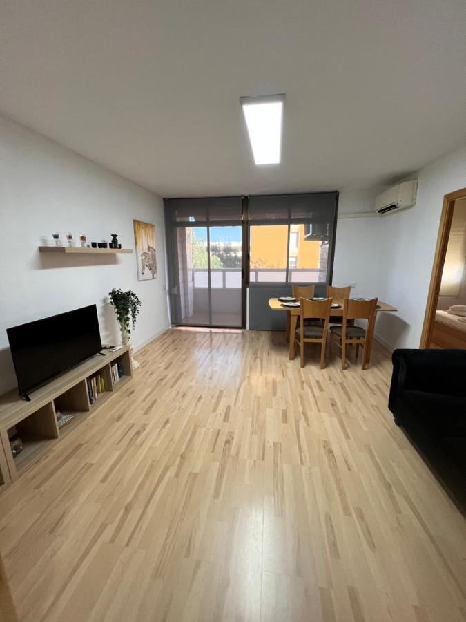 Ca La Lidia Apartment Viladecans Bagian luar foto