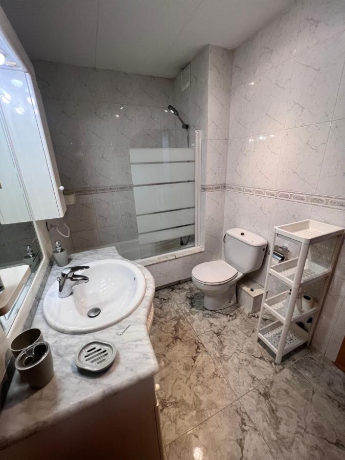 Ca La Lidia Apartment Viladecans Bagian luar foto